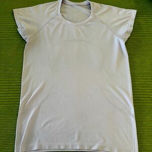 Lululemon Swiftly Tech Short-Sleeve Shirt 2.0